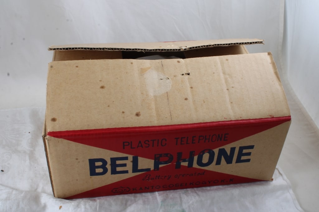 1970 Japan KGK Set Red Belphone Battery Telephones - 16