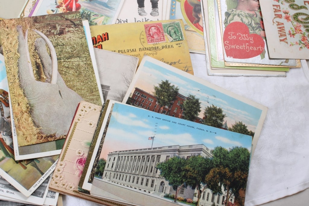 100+ Antique Holiday Postcards, Greetings & More - 15