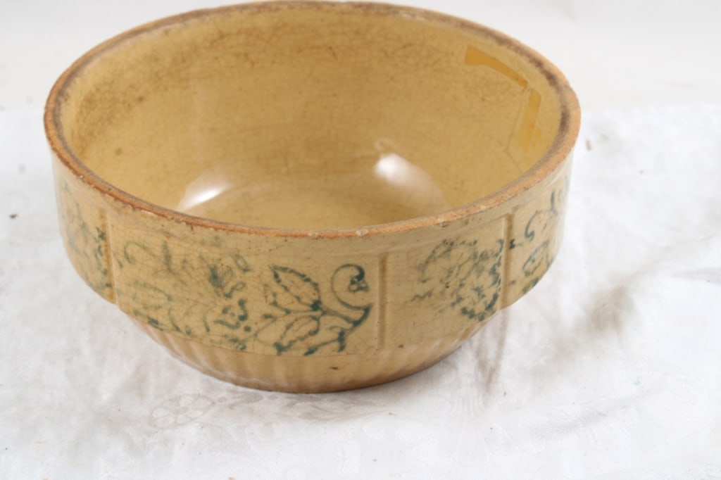 Yellowware Bowl, Milk Pitcher & Moira Crock - 16
