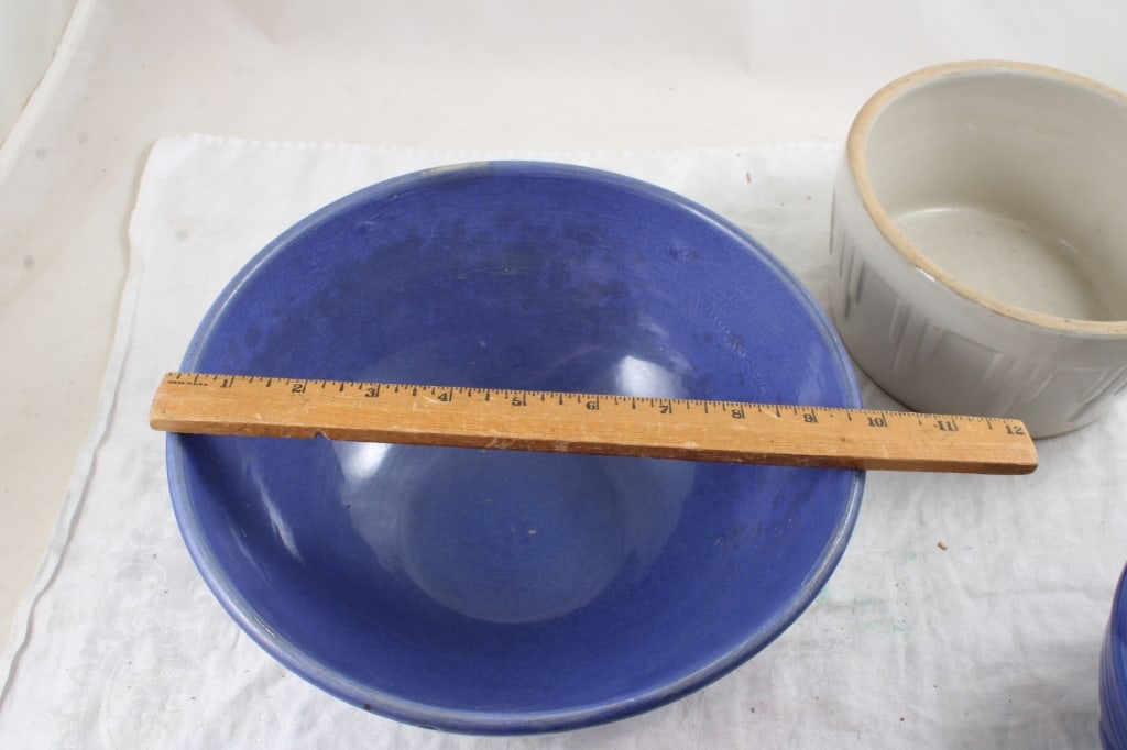 3 Red Wing Stoneware Bowls - 16
