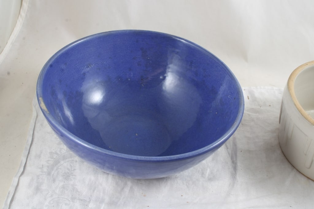 3 Red Wing Stoneware Bowls - 9