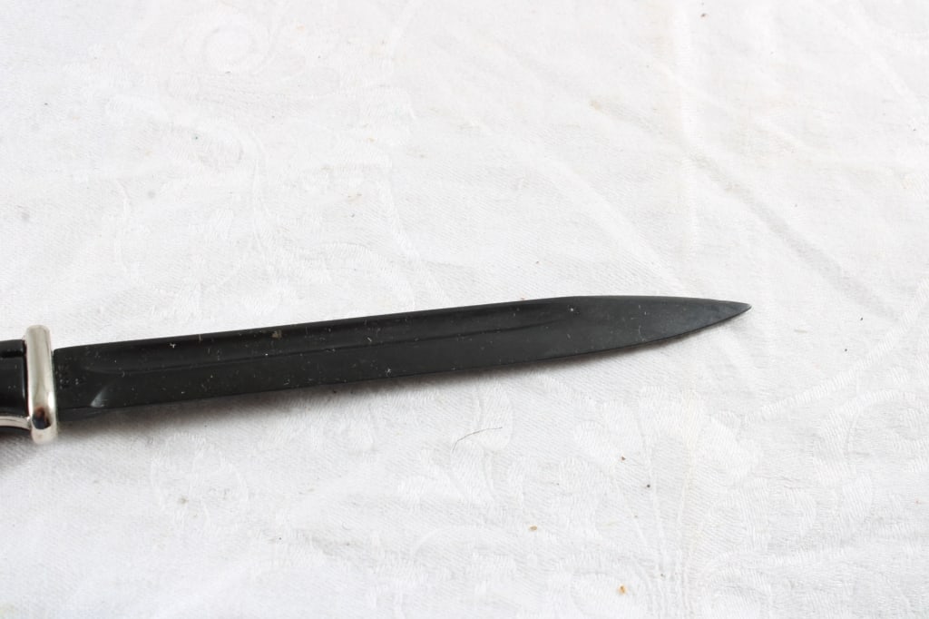 2 Replica Denix Knives KaBar & German Bayonet - 5