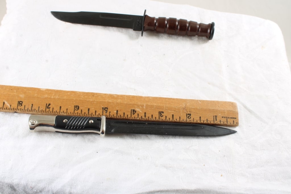 2 Replica Denix Knives KaBar & German Bayonet - 6