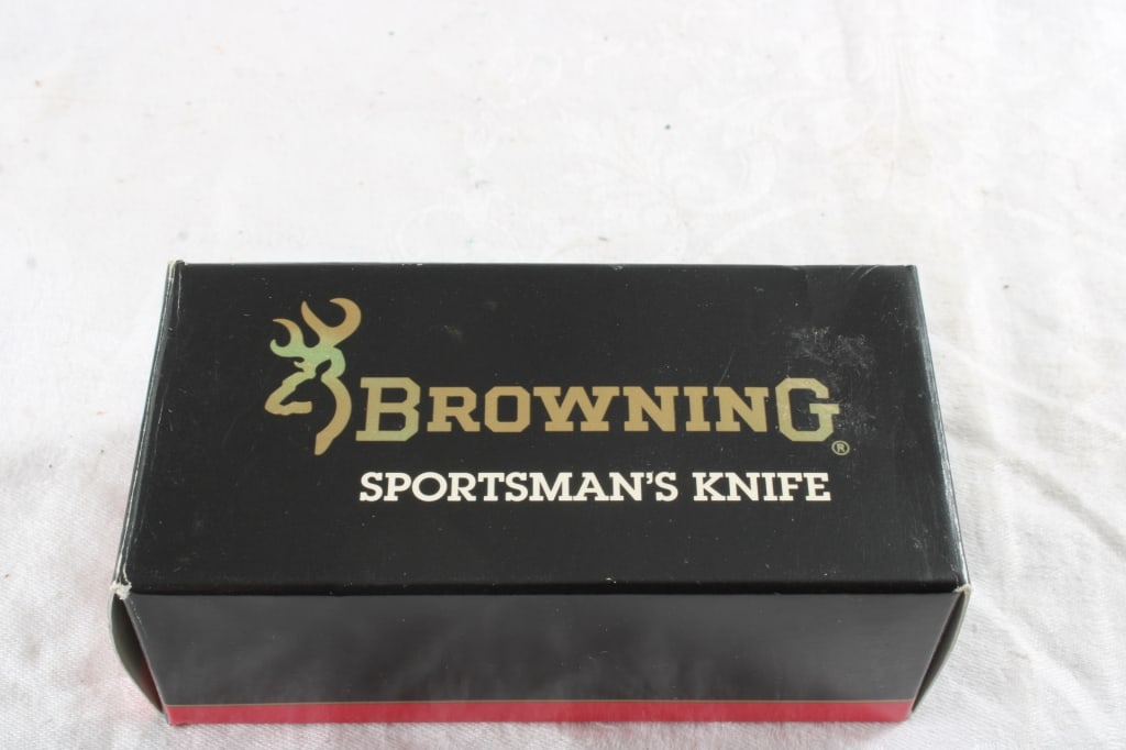Browning Fish & Bird Sportsman Knife #807 - 12