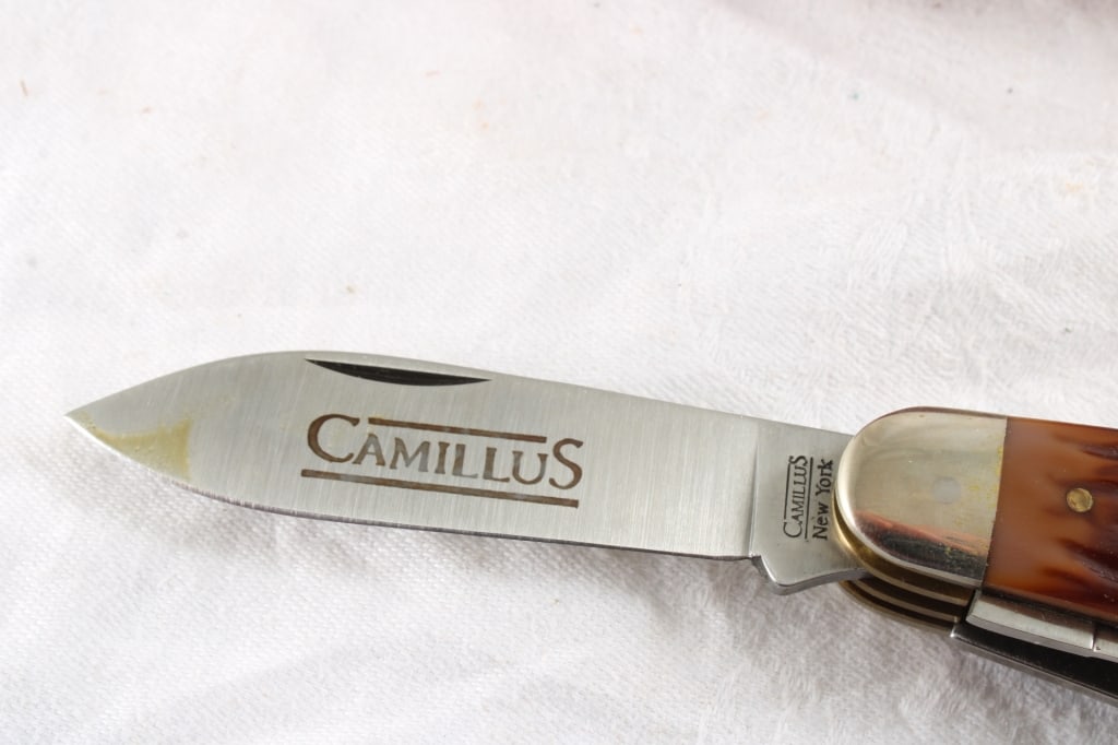 Camillus Folding Knife Model C-4 New in Box - 5