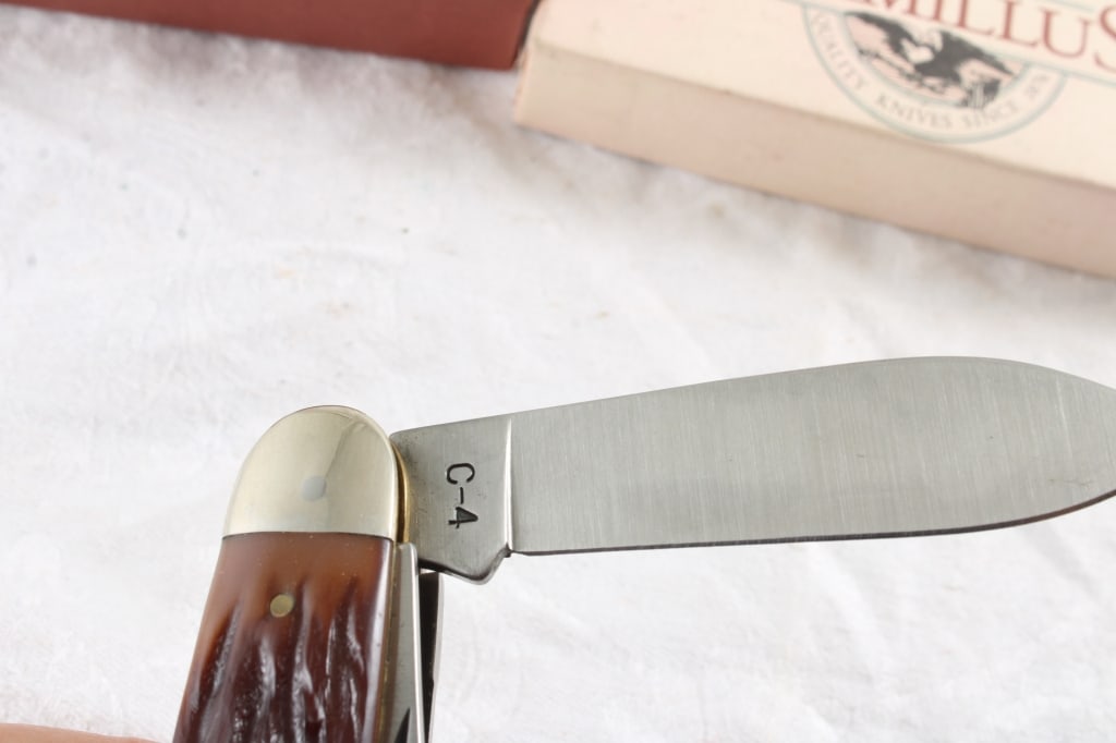 Camillus Folding Knife Model C-4 New in Box - 7