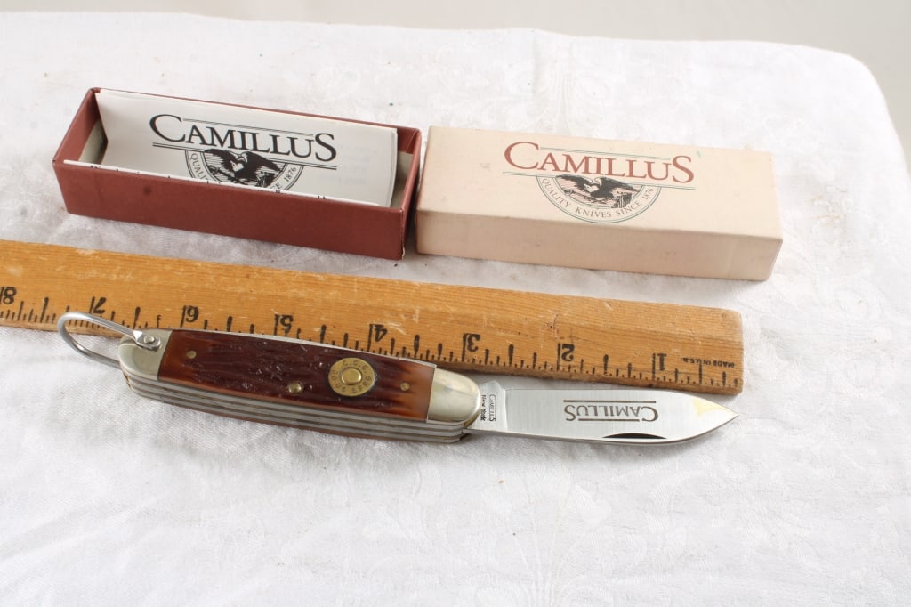 Camillus Folding Knife Model C-4 New in Box - 8