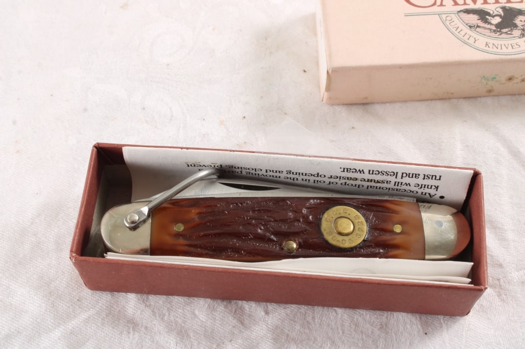Camillus Folding Knife Model C-4 New in Box - 9