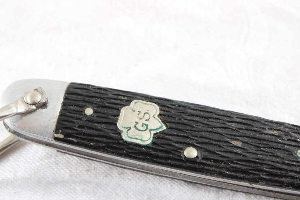 4 Folding Knives Girl Scout Utica & More - 16