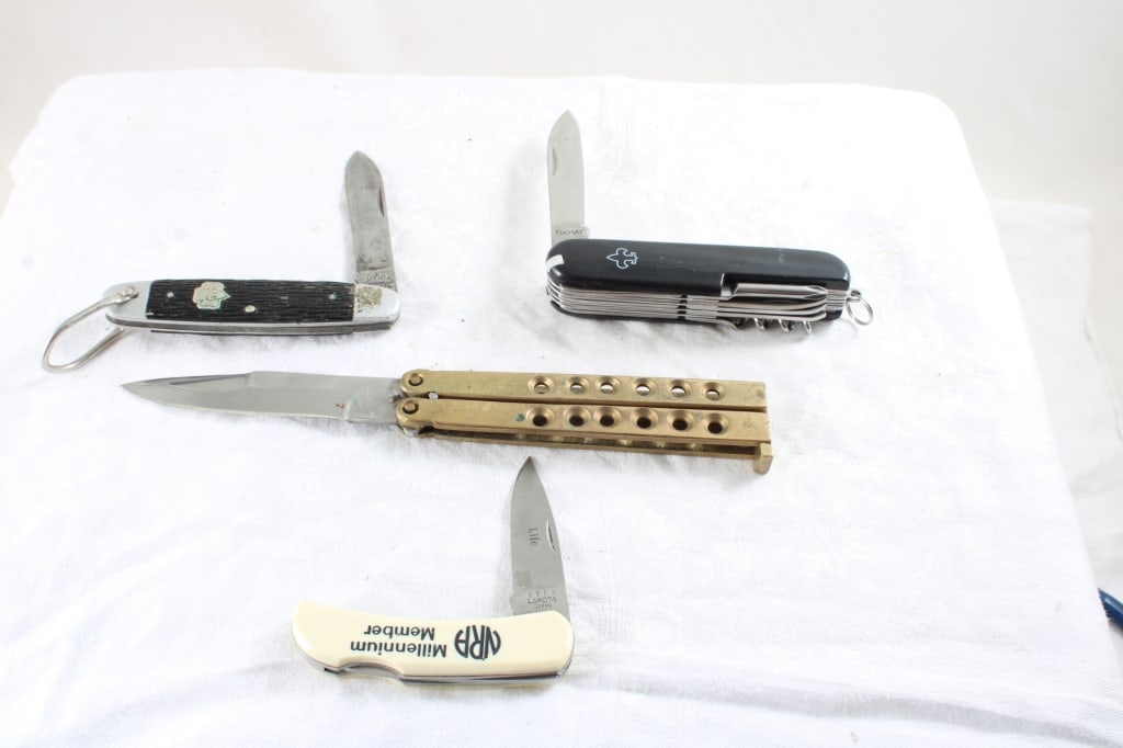 4 Folding Knives Girl Scout Utica & More: 4 Folding Knives Girl Scout Utica & More - Lakota Japan NRA, Pakistan, & Multi-Tool Knife. Lot Size 5" x 3" x 2". 1 Lb. All information and photos, which are part of the description, are intended to b