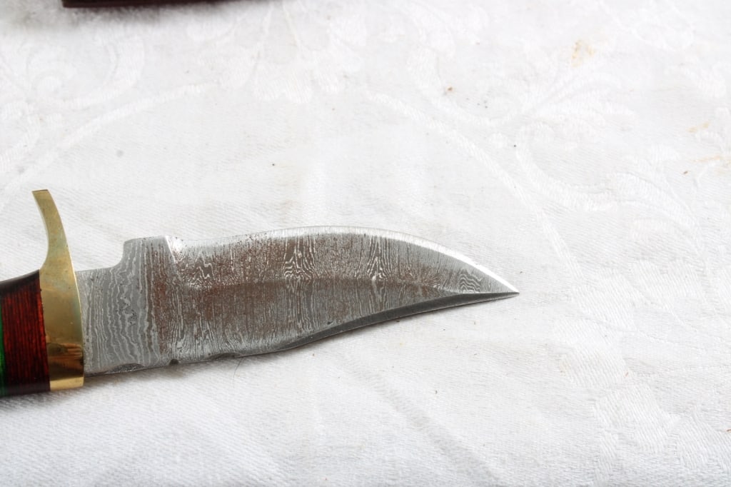 2 Fixed Blade Knives with Sheaths - 14