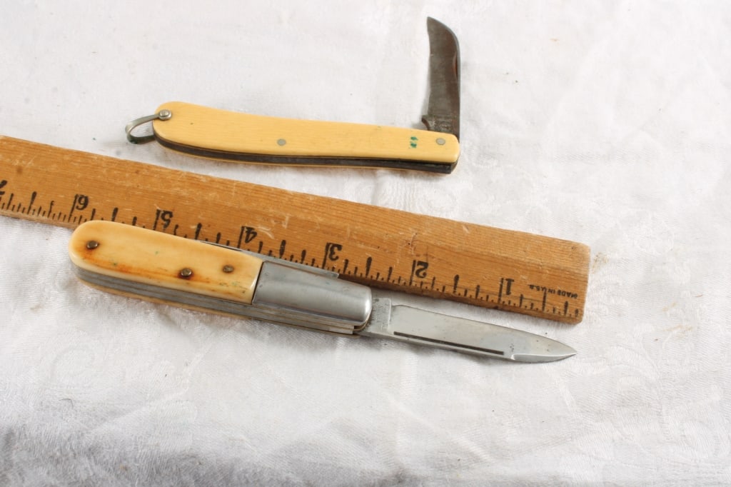 VOSS Cutlery & Schrade Walden Folding Knives - 6