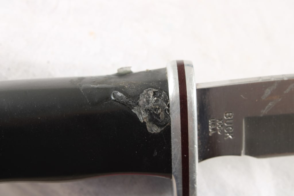 Buck Fixed Blade Knife Model 105 with Sheath - 11