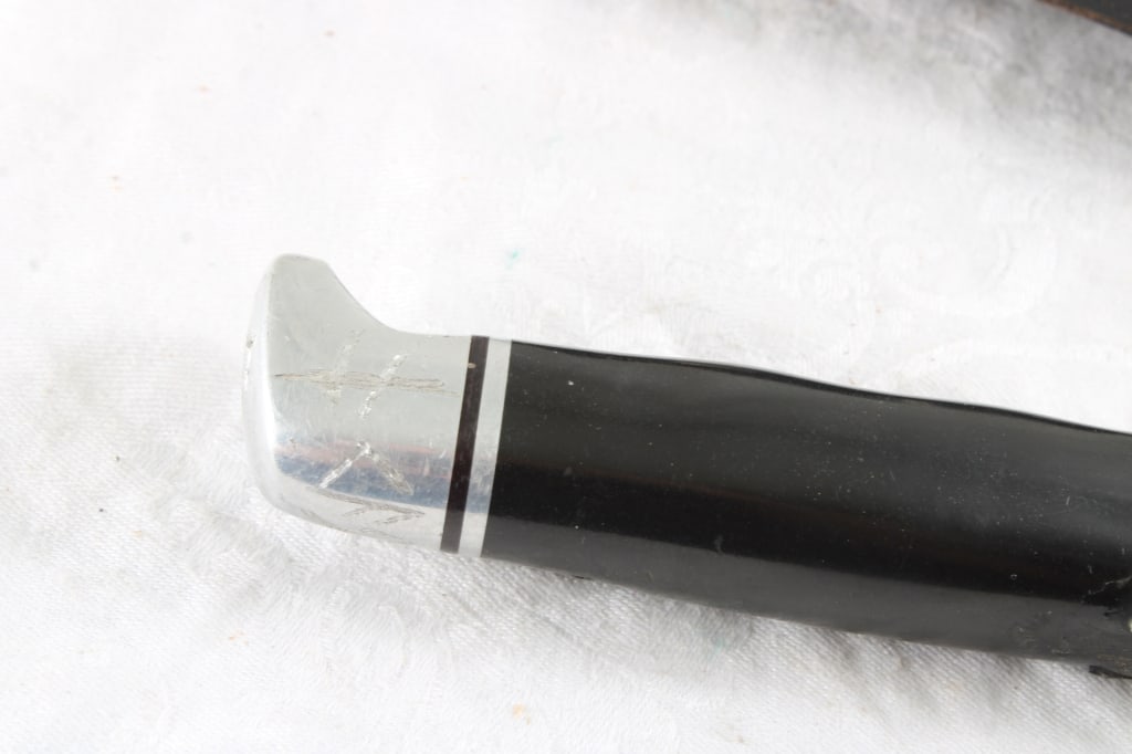 Buck Fixed Blade Knife Model 105 with Sheath - 13
