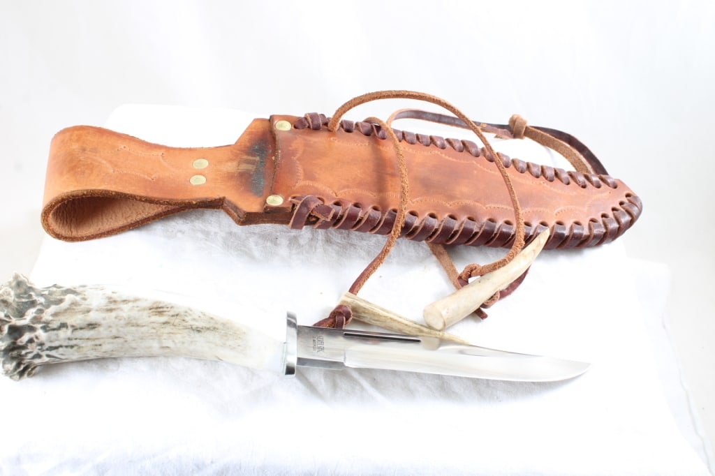 Fixed Blade Knife Silver Stag with Sheath: Fixed Blade Knife Silver Stag with Sheath - Lot Size 15" x 4" x 3". 2 Lb. All information and photos, which are part of the description, are intended to be as accurate as possible, but errors are