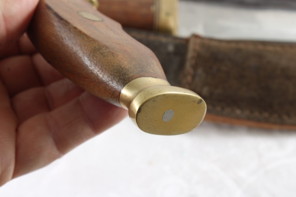 2 Fixed Blade Knives with Sheaths No Markings - 8