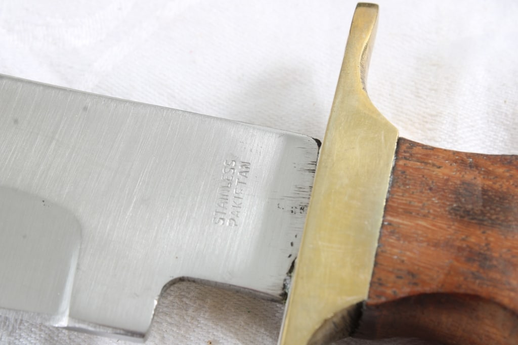 2 Fixed Blade Knives with Sheaths No Markings - 16