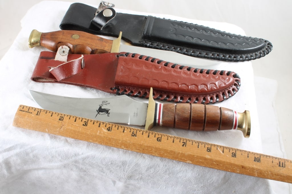 2 Fixed Blade Knives with Sheaths No Markings - 8