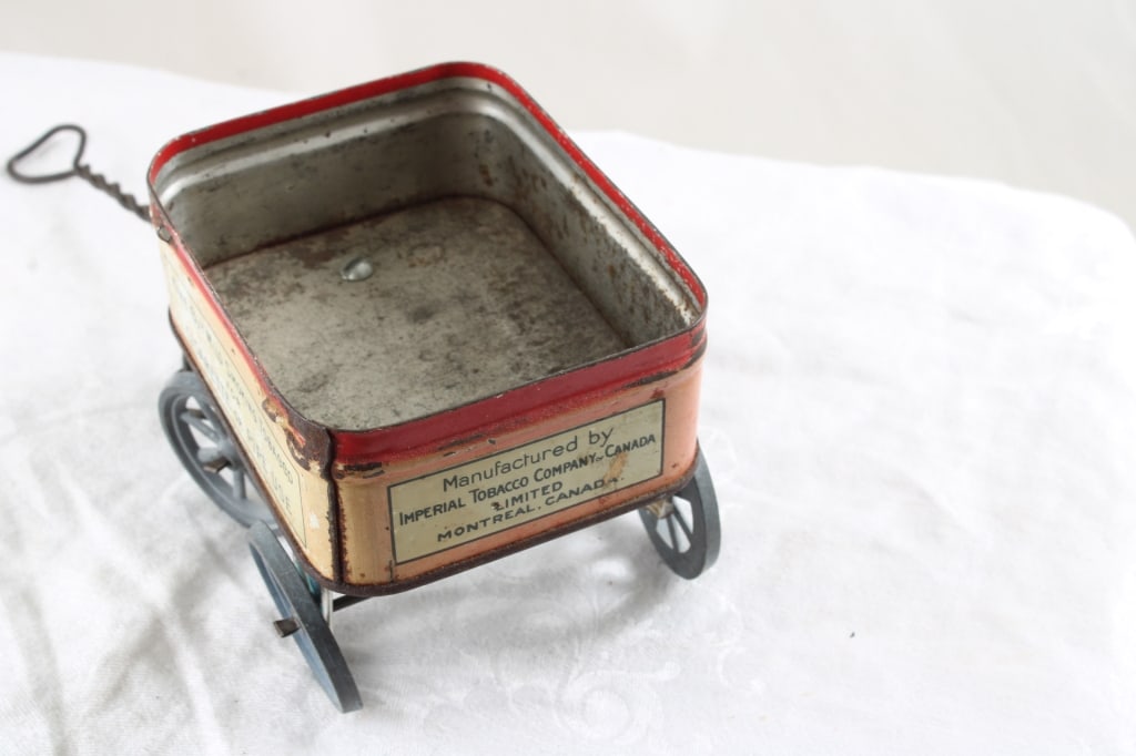 Wind Up Tin Trike, Wagon & Battery Lamp Post - 16