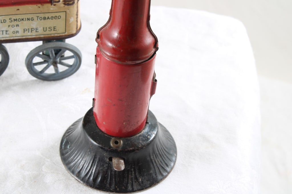 Wind Up Tin Trike, Wagon & Battery Lamp Post - 7