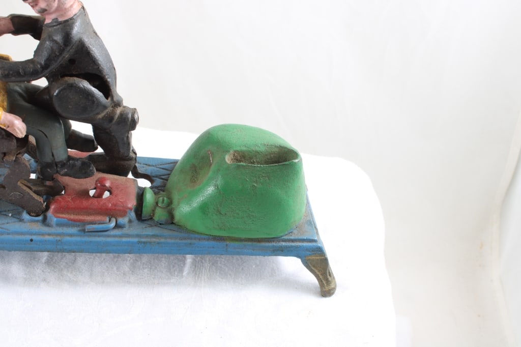 Reproduction Cast Iron Mechanical Dentist Bank - 4