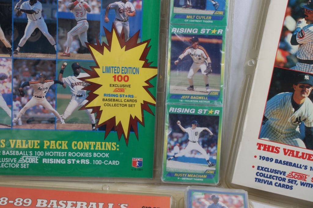 Baseball's Hottest Rookies, Players & Higgins Mitt - 5