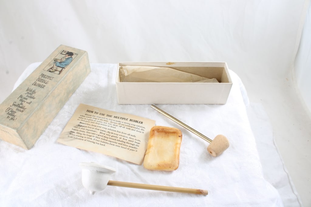 1912 Bubble Blower in Original Box - 6