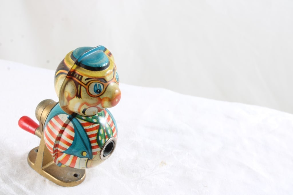 KUM Germany Clown Tin Litho Pencil Sharpener - 5
