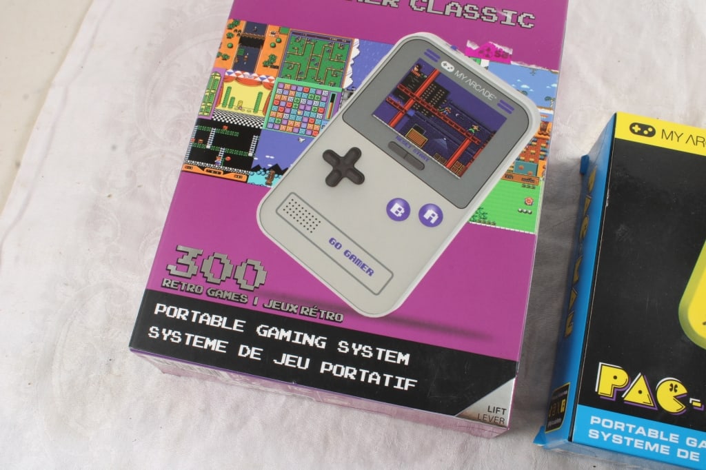 Pac-Man Pocket Player, Arcade Portable System - 3