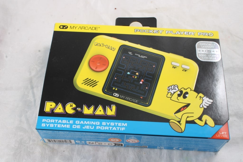 Pac-Man Pocket Player, Arcade Portable System - 7