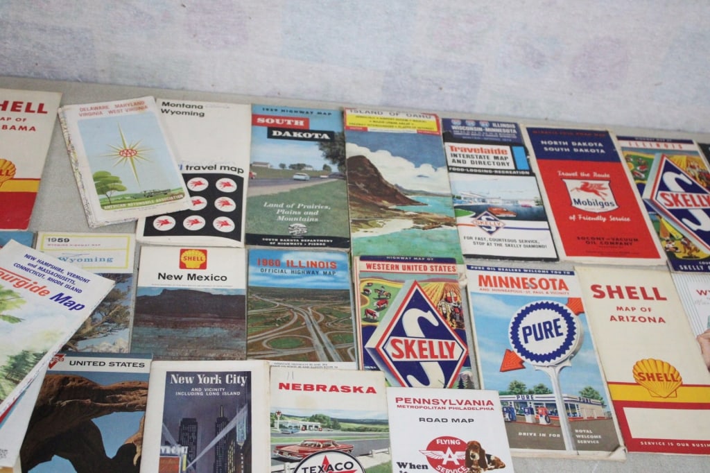90 Mid-Century Gas & Oil Road Maps - 6