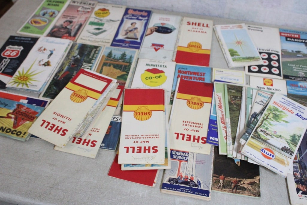 90 Mid-Century Gas & Oil Road Maps - 8