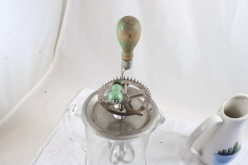 1923 A&J Egg Beater Jar, Red Wing Hamm's Pitcher - 11
