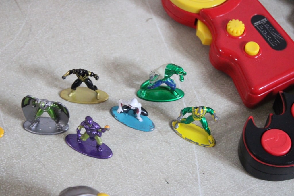 Marvel, DC Comics, Pixar & Goldlok Action Figures - 15