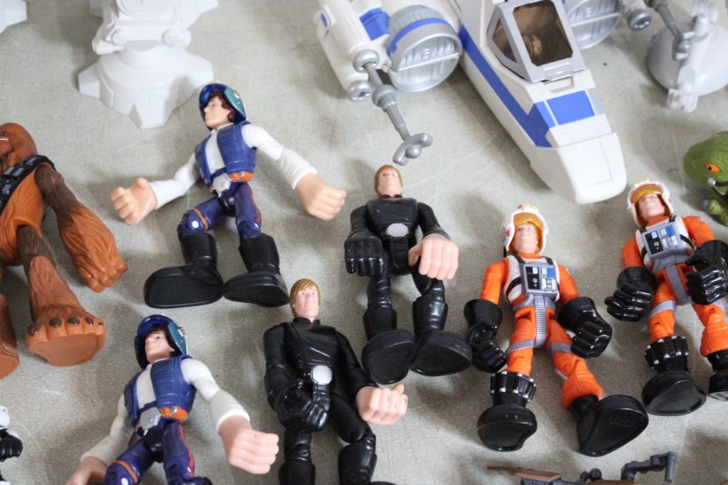 Star Wars Vehicles, Figures & Baby Yoda's - 13
