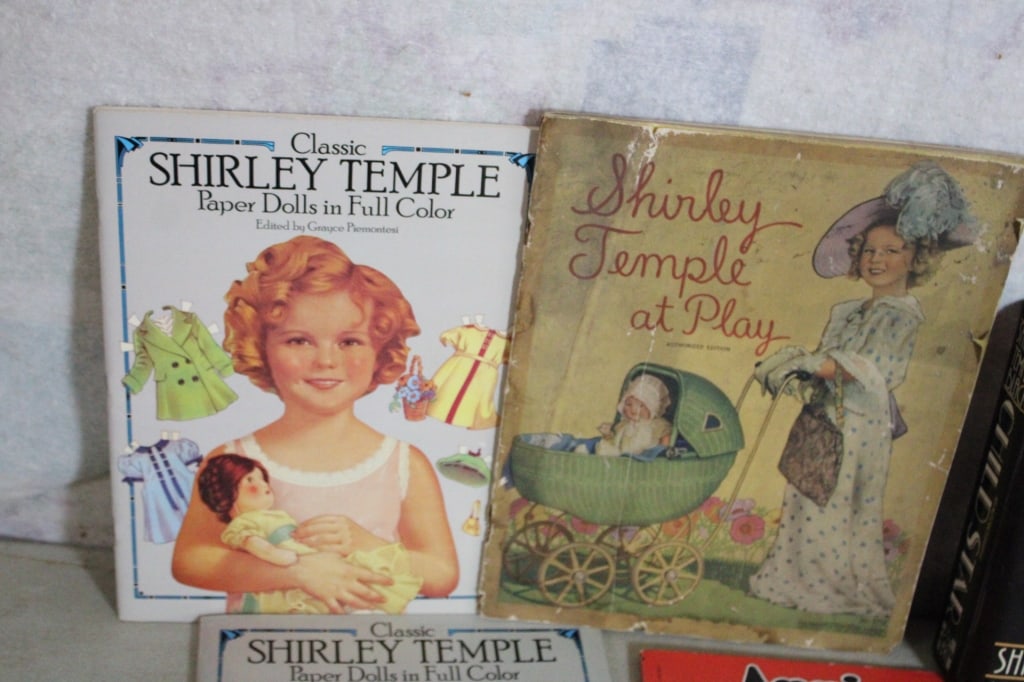 Shirley Temple Books, Arcade Cards, Pocket Mirrors - 2