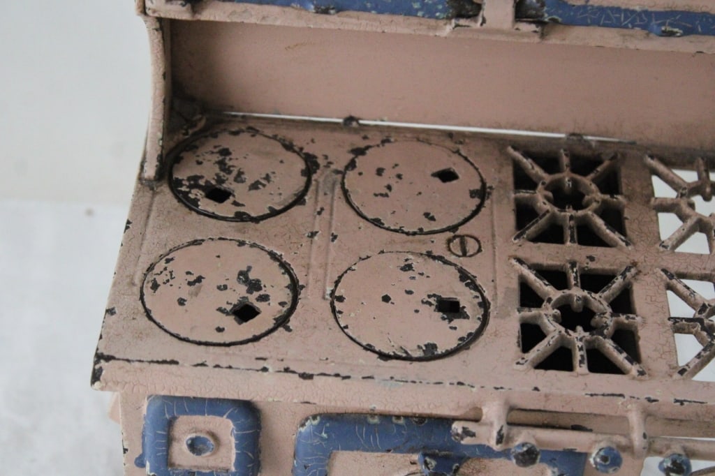 Blue Bird Cast Iron Child's Oven Stove - 3