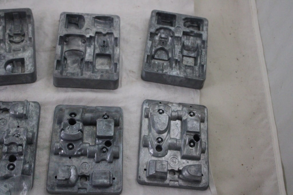 1969 Mattel Hot Wheel Factory Molds Complete Set - 6