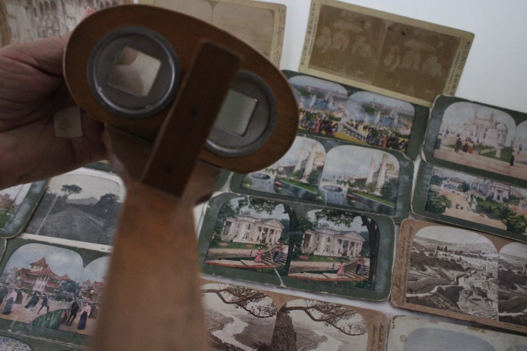 29 Stereo view Cards and Viewer - 13