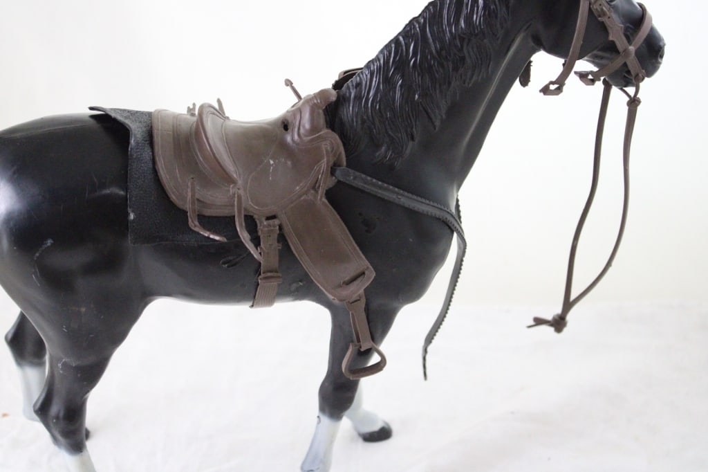 Johnny West Marx Thunderbolt Horse & Accessories - 9