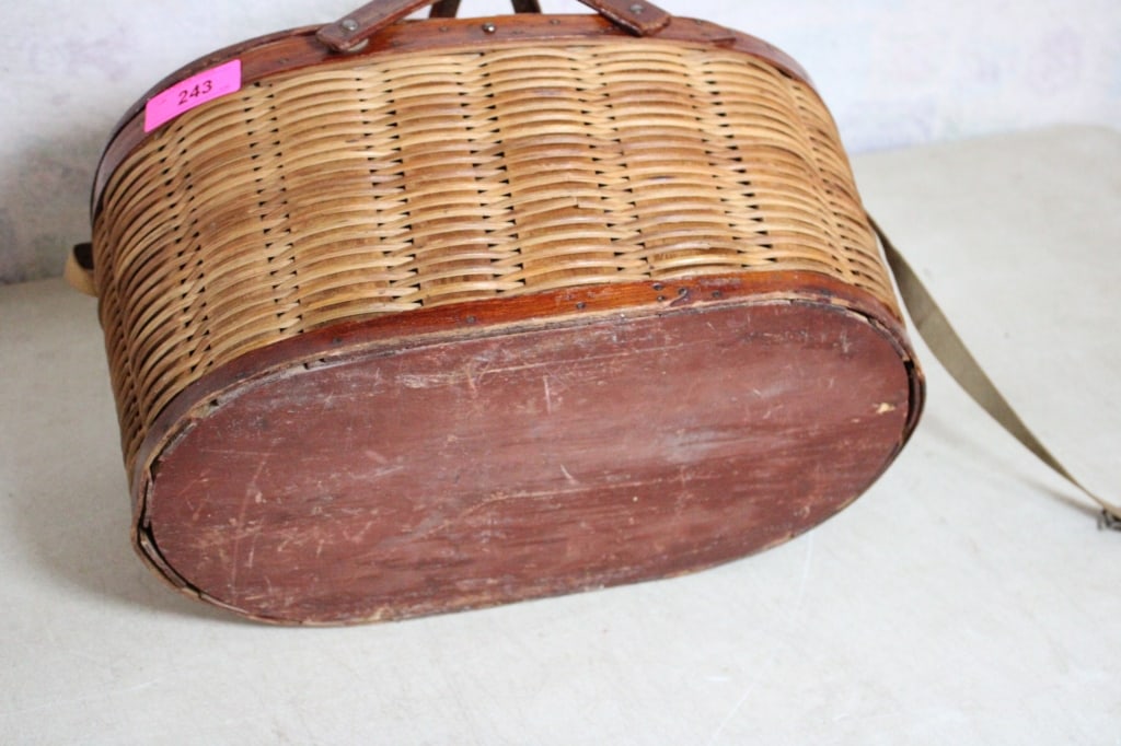 Hawkeye Refrigerator Wooden Wicker Picnic Basket - 17