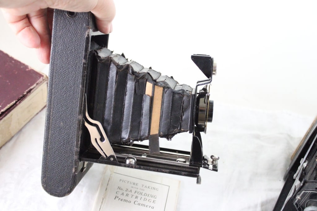 4 Antique Folding Cameras - 15