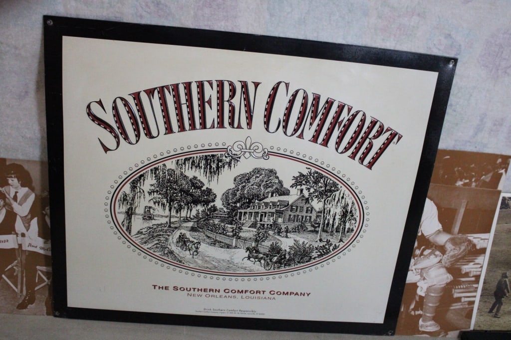 Beatles, Gene Autry, Pinup Pictures, Sign & More - 2