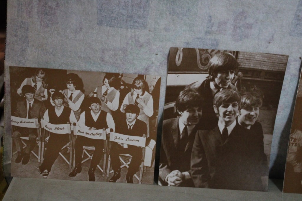 Beatles, Gene Autry, Pinup Pictures, Sign & More - 6
