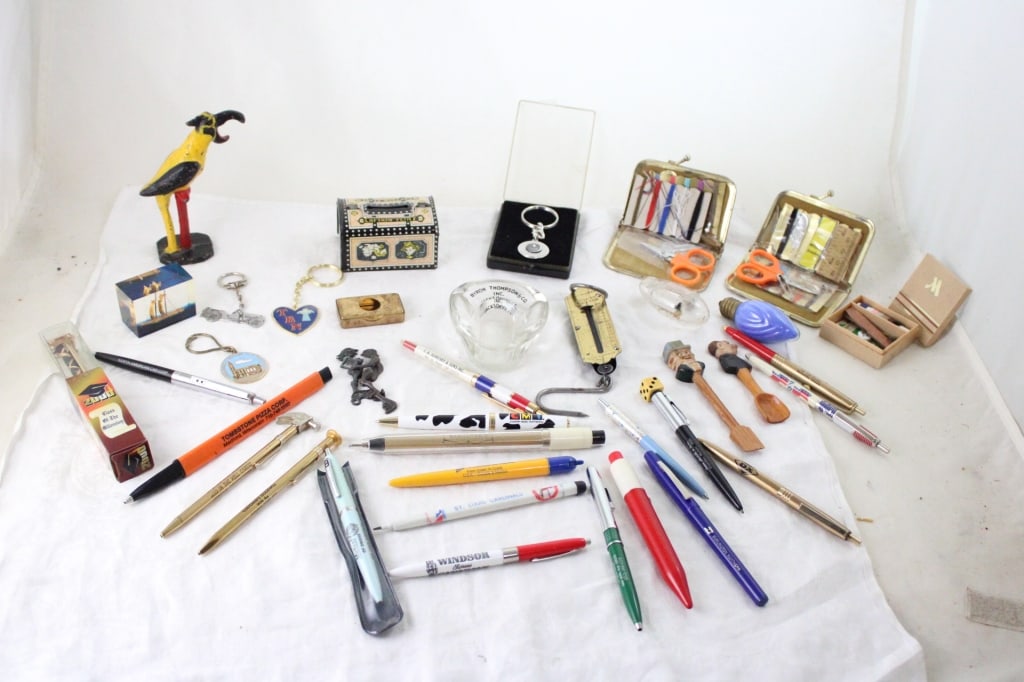 Advertising, Anri Condiment Wood Spoons & More (1 of 20)