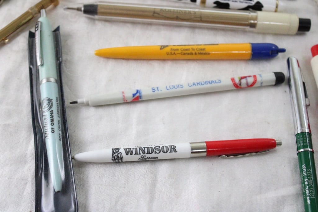 Advertising, Anri Condiment Wood Spoons & More - 4