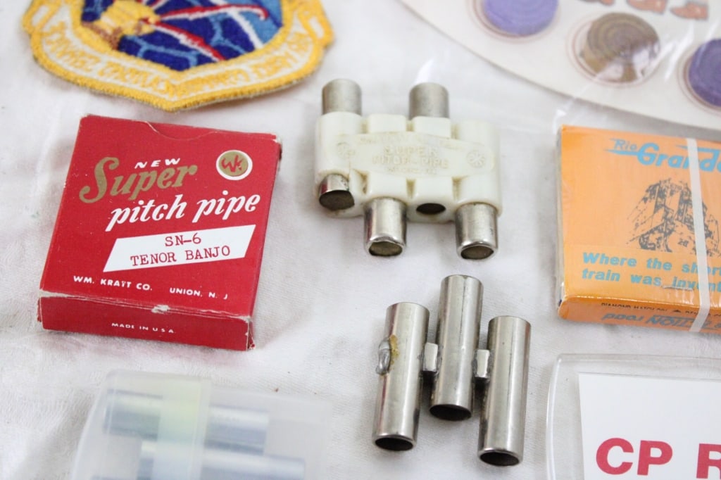 WW2 Celluloid Bank, Adv Pins, Whistle & More - 12