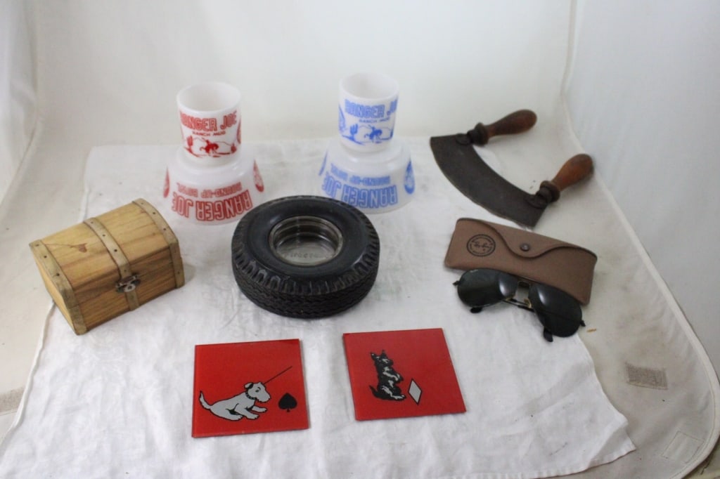 2 Ranger Joe Bowls, Firestone Ashtray & More: 2 Ranger Joe Bowls, Firestone Ashtray & More - 2 Anchor Hocking Child's Cereal Bowls & Mugs, Firestone Tubeless Tire Advertising Ashtray, Scotty Dog Glass Tiles, Ray Ban Aviator Sunglasses with Green