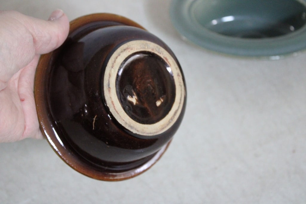 Red Wing Village Green Dinnerware - 20