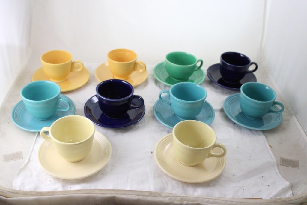 Fiesta Ware 10 Cups and Saucers: Fiesta Ware 10 Cups and Saucers - Lot Size 10" x 9" x 6". 11 Lbs. All information and photos, which are part of the description, are intended to be as accurate as possible, but errors are possible.